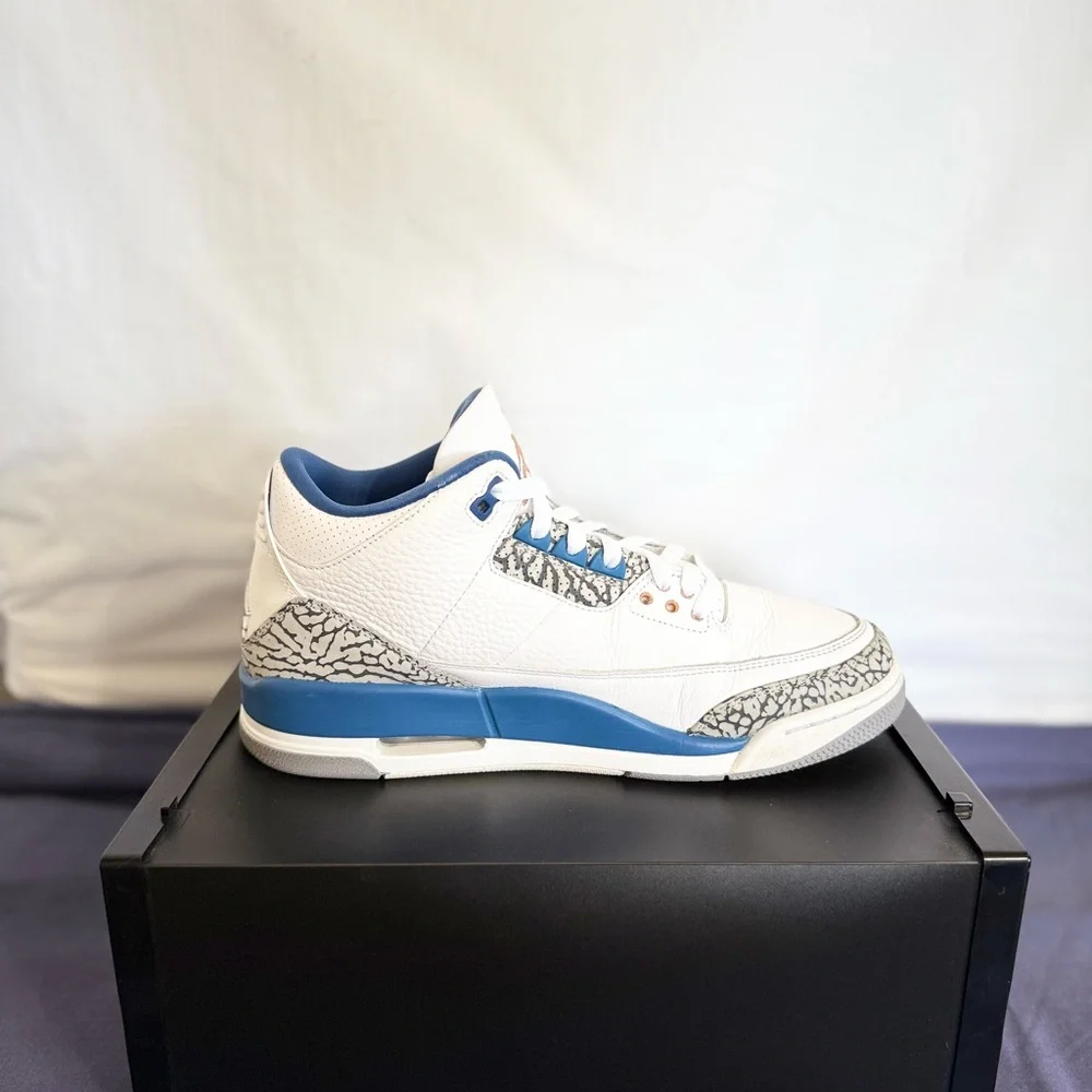 AUTHENTIC Jordan 3 Retro Wizards size 10 CT8532-148 2023 PRE-OWNED - Picture 7 of 8